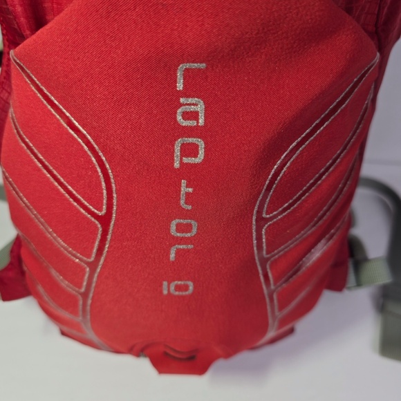 Osprey Raptor 10 Hydration Backpack – Red – Cycling / Hiking Pack - Picture 2 of 13